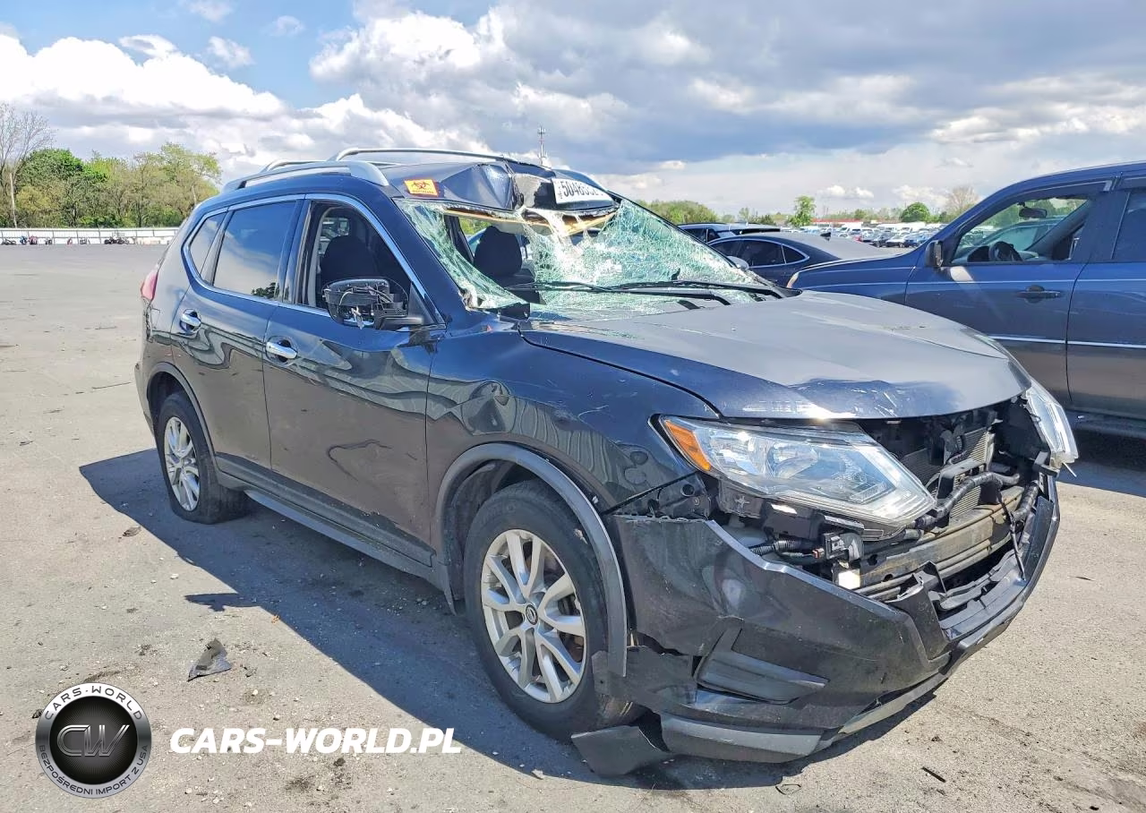 2017 Nissan Rogue S VIN:5N1AT2MM9HC737160 - 4