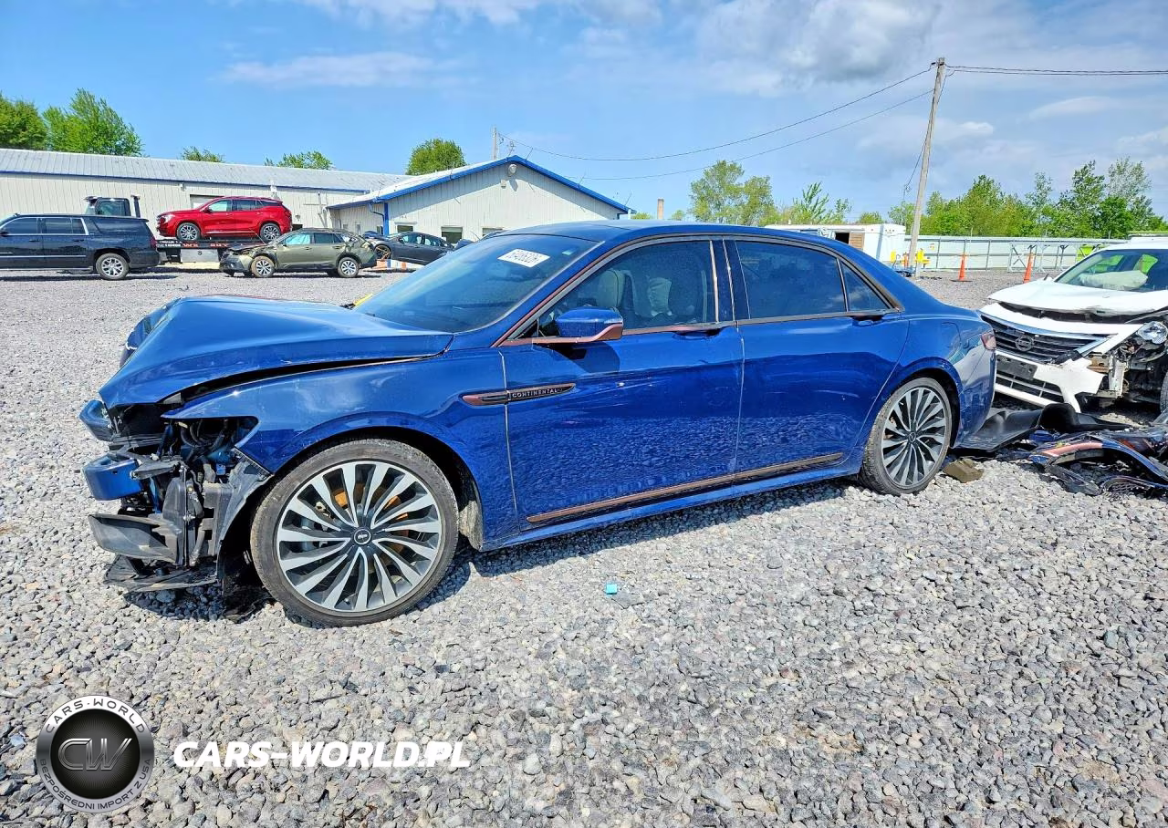 2017 Lincoln Continental Black Label