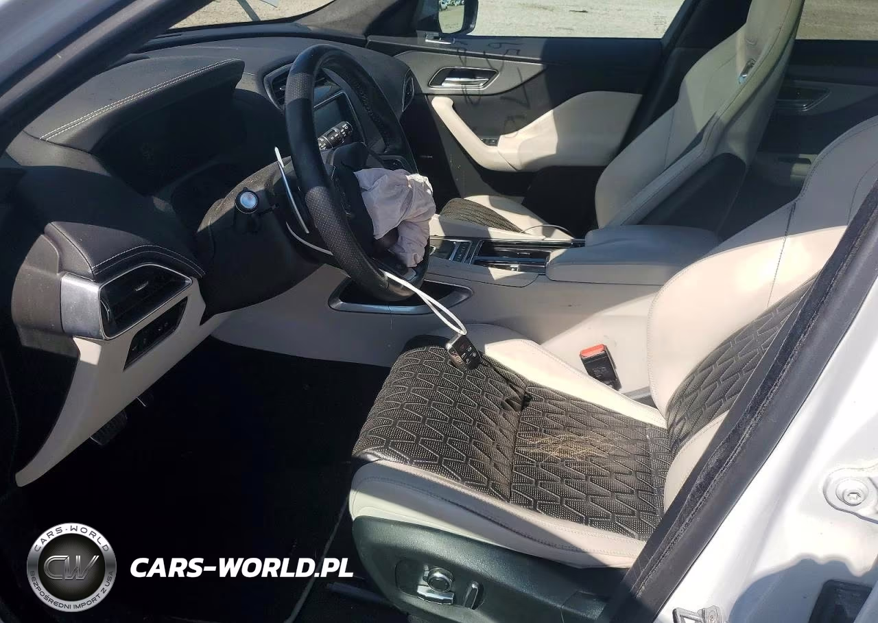 2020 Jaguar F-Pace Svr VIN:SADCZ2EE2LA628633 - 7