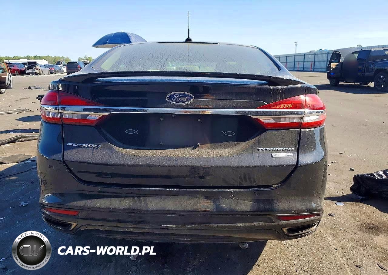2018 Ford Fusion Titanium VIN:3FA6P0D90JR188251 - 6