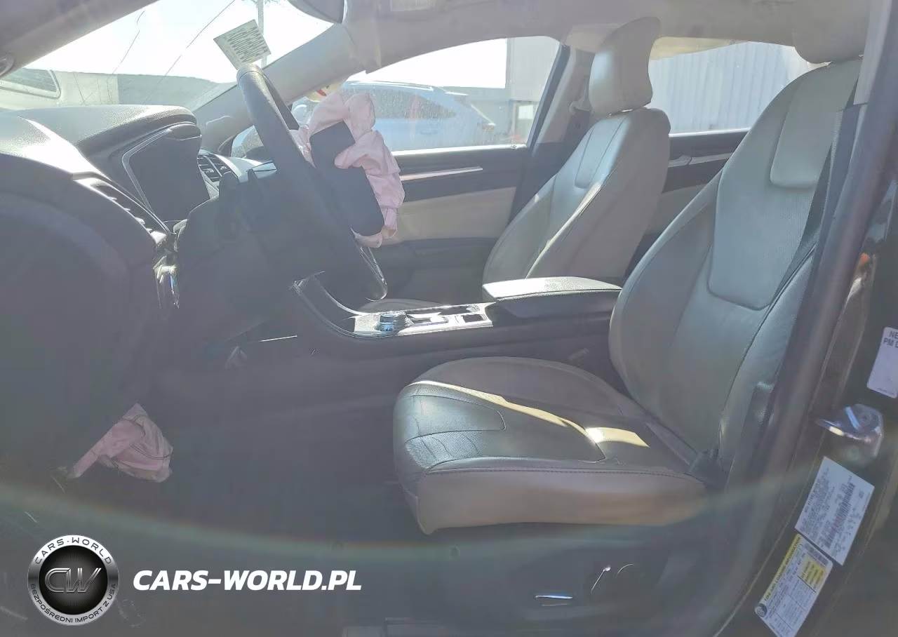 2018 Ford Fusion Titanium VIN:3FA6P0D90JR188251 - 7