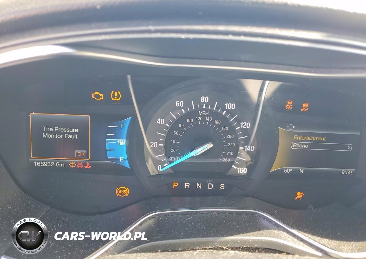 2018 Ford Fusion Titanium VIN:3FA6P0D90JR188251 - 9