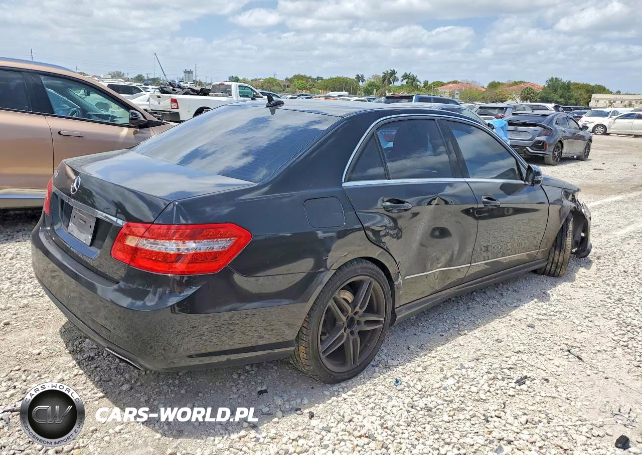 2011 Mercedes-Benz E 350 VIN:WDDHF5GB5BA372748 - 3