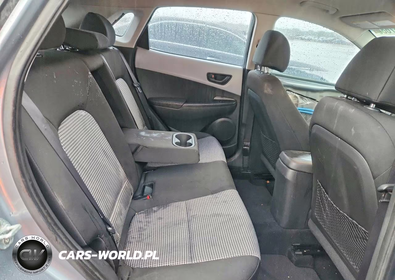 2018 Hyundai Kona Se VIN:KM8K1CAA0JU184568 - 11