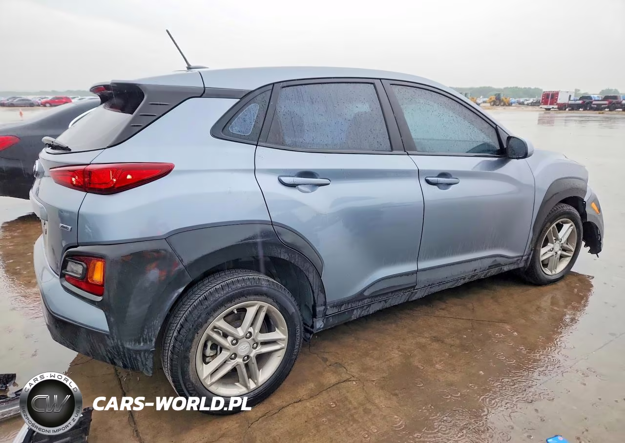 2018 Hyundai Kona Se VIN:KM8K1CAA0JU184568 - 3