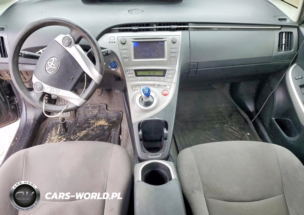 2015 Toyota Prius Two VIN:JTDKN3DU0F0459353 - 8