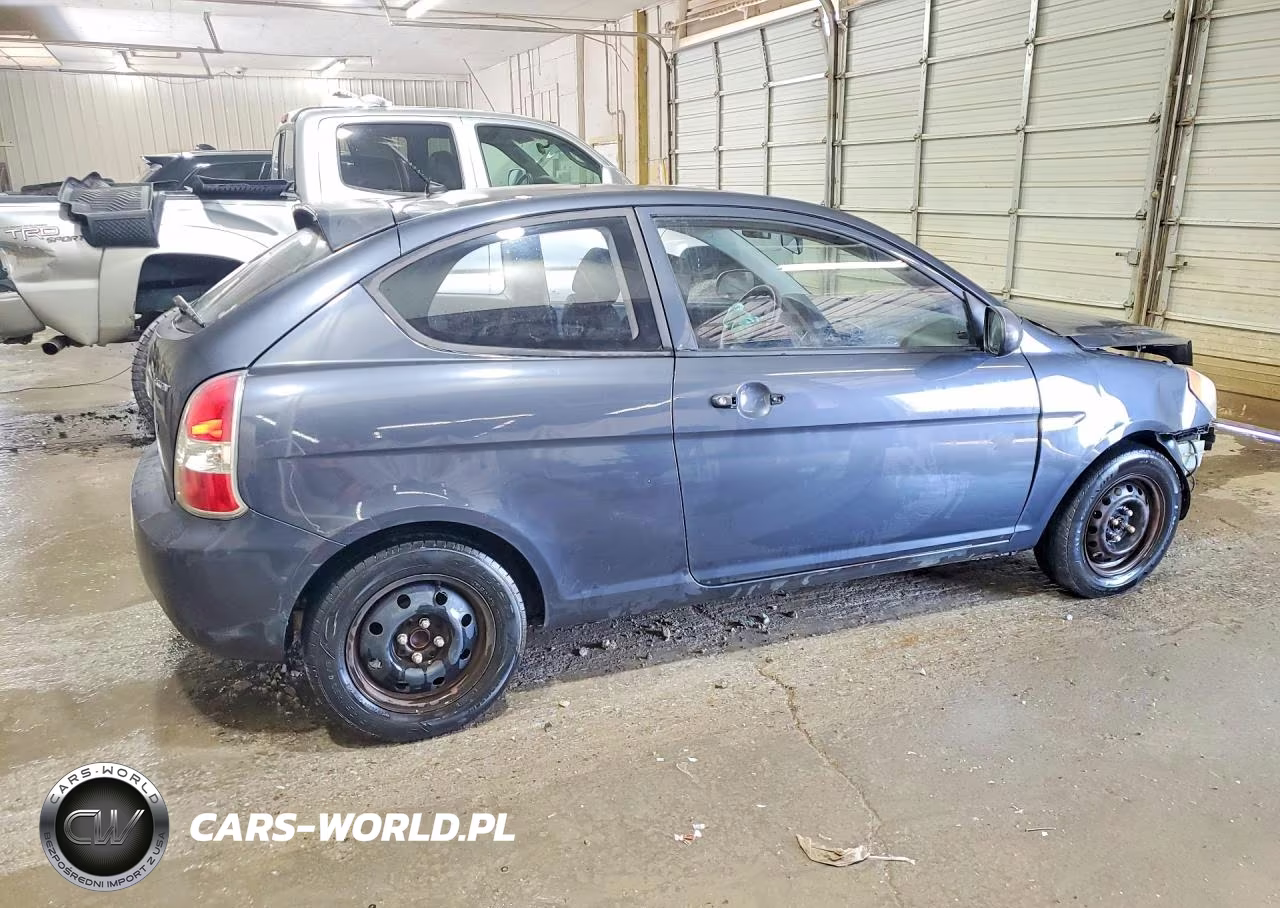 2010 Hyundai Accent Gs VIN:KMHCM3AC2AU181054 - 3