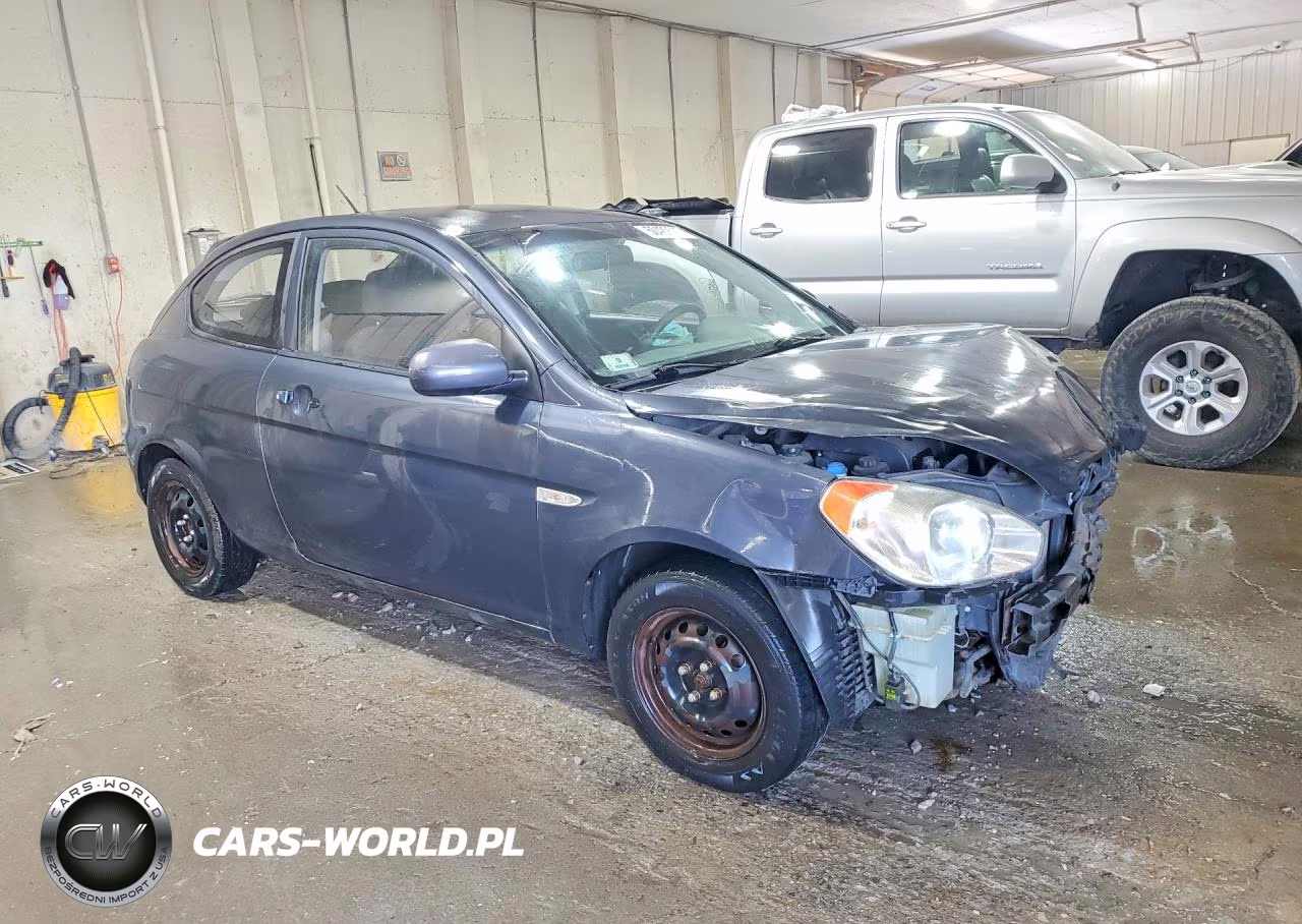 2010 Hyundai Accent Gs VIN:KMHCM3AC2AU181054 - 4