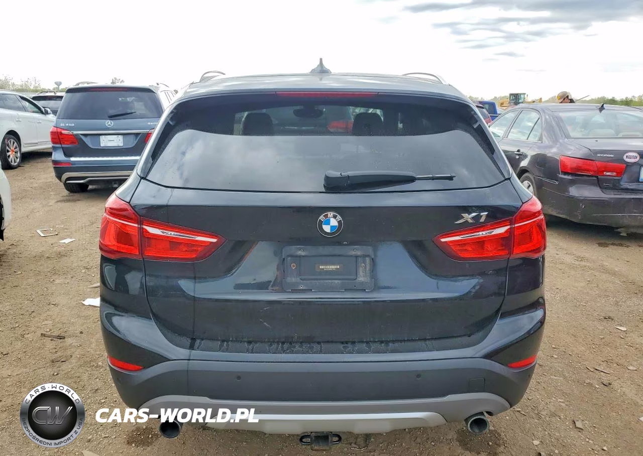 2017 BMW X1 xDrive28I VIN:WBXHT3C3XH5F70822 - 6
