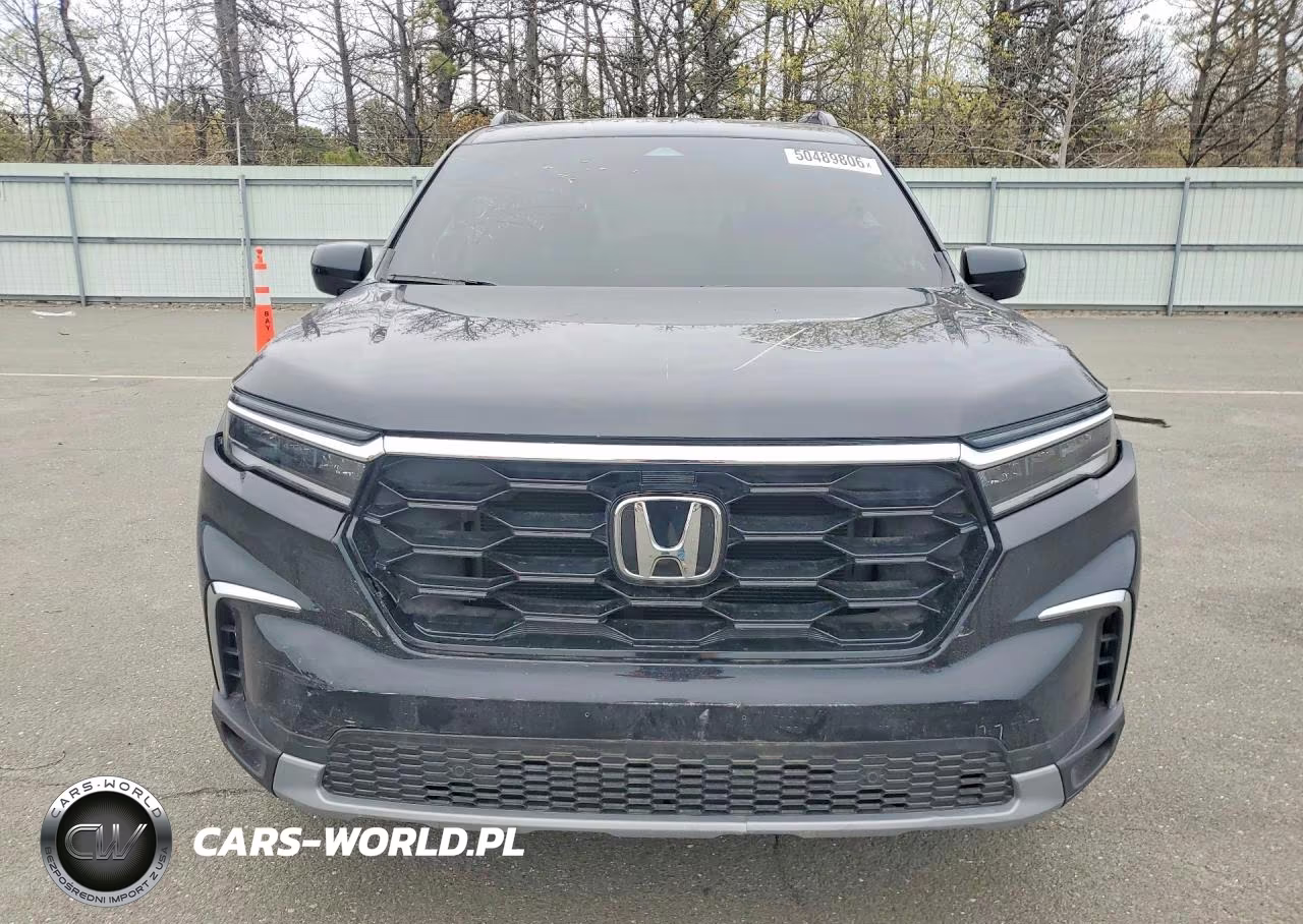 2025 Honda Pilot Touring VIN:5FNYG1H7XSB119135 - 5