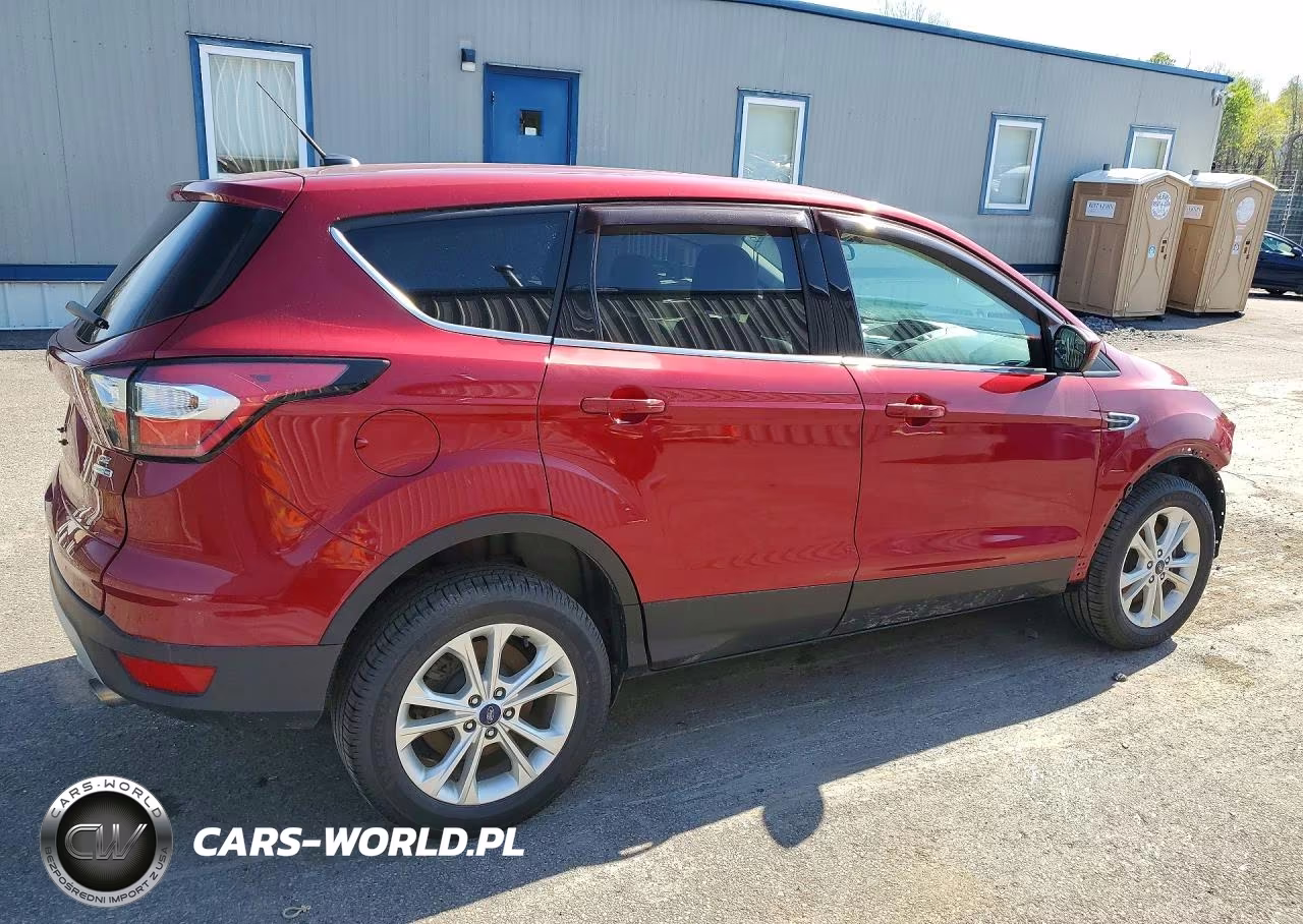 2017 Ford Escape Se VIN:1FMCU9GD7HUF00655 - 3