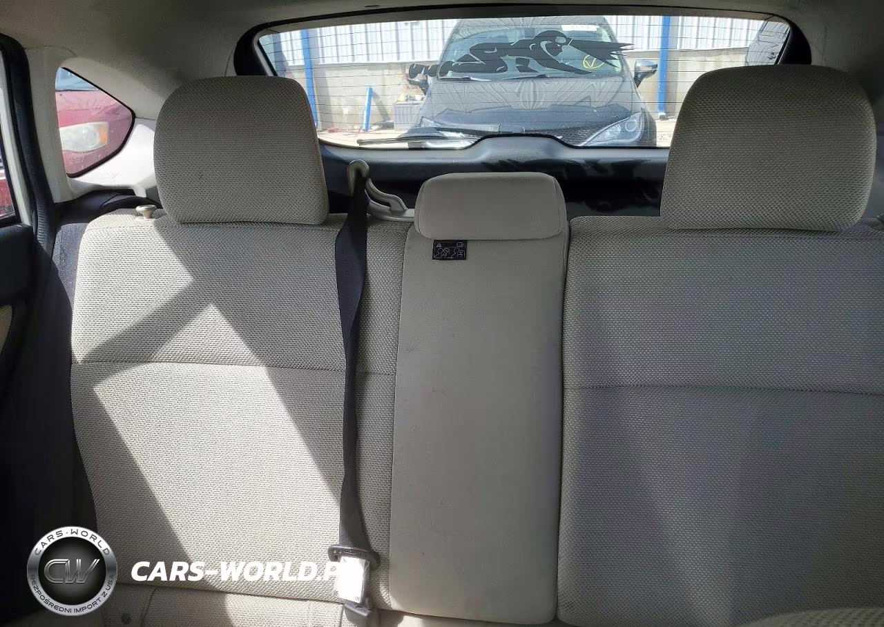 2017 Subaru Crosstrek Premium VIN:JF2GPABC3H8200179 - 10