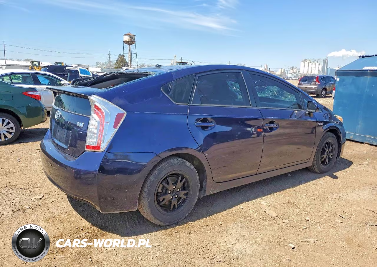 2014 Toyota Prius Two VIN:JTDKN3DU5E0382798 - 3