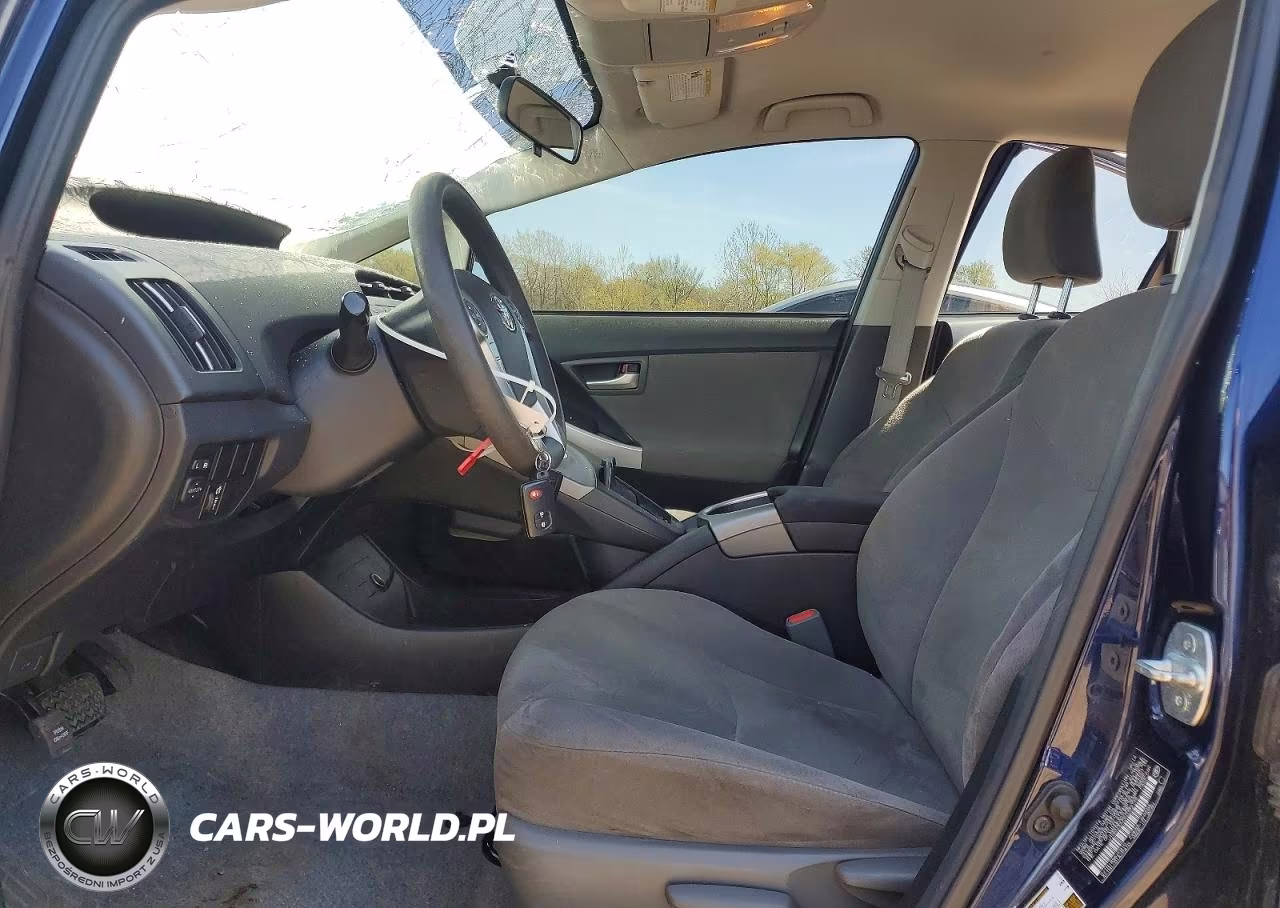 2014 Toyota Prius Two VIN:JTDKN3DU5E0382798 - 7