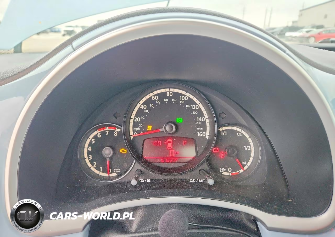 2013 Volkswagen Beetle VIN:3VWJX7AT1DM674563 - 9