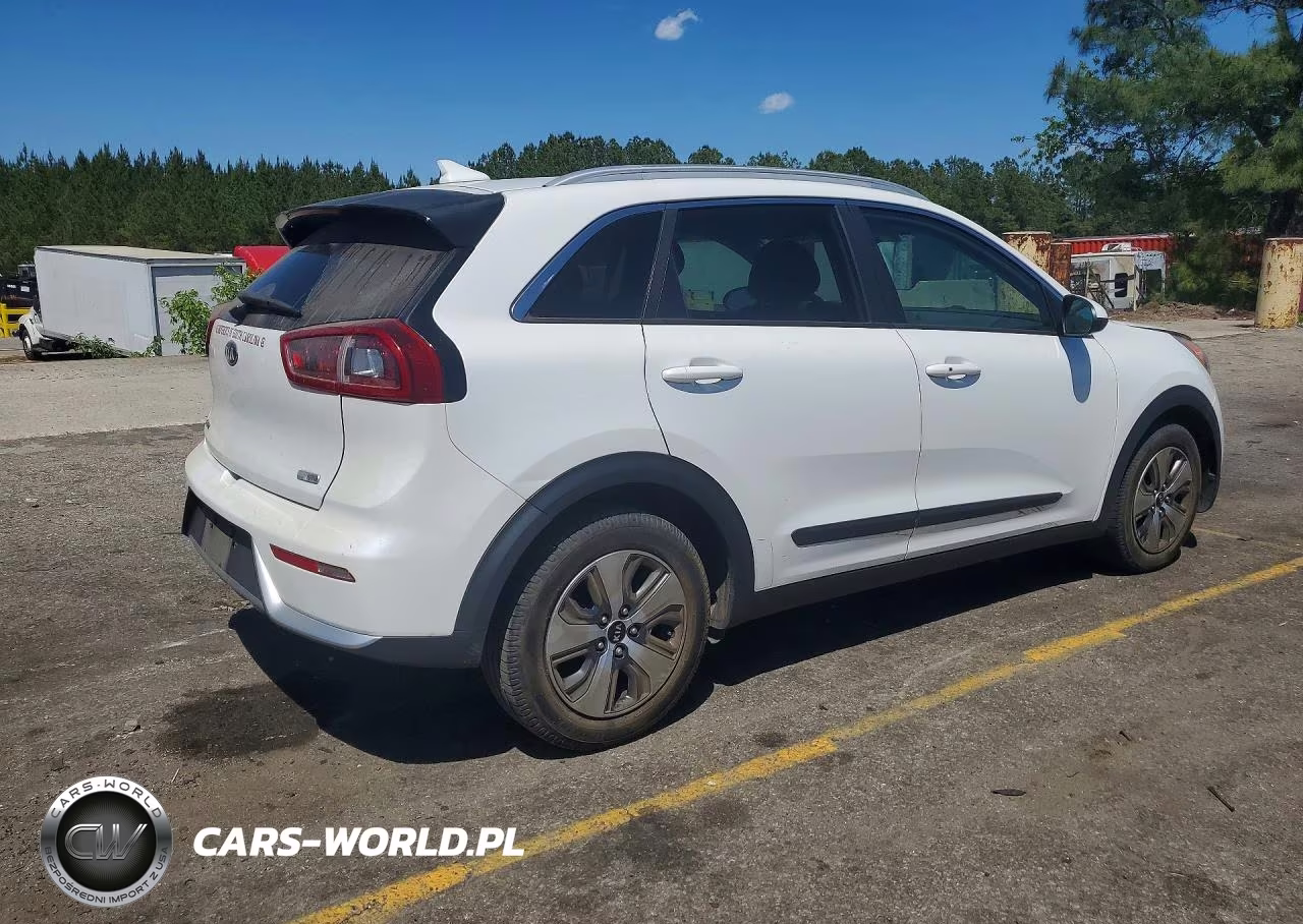 2017 Kia Niro Lx VIN:KNDCB3LC6H5043237 - 3