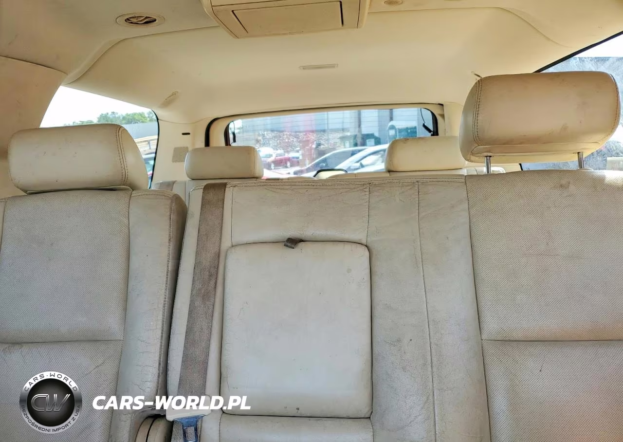 2008 Cadillac Escalade Esv VIN:1GYFK66868R213301 - 10