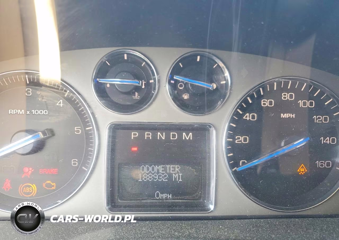 2008 Cadillac Escalade Esv VIN:1GYFK66868R213301 - 9
