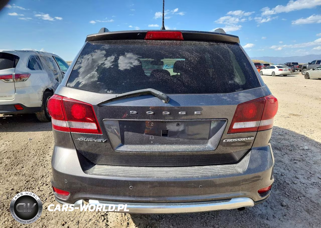 2020 Dodge Journey Crossroad VIN:3C4PDCGB3LT266874 - 6