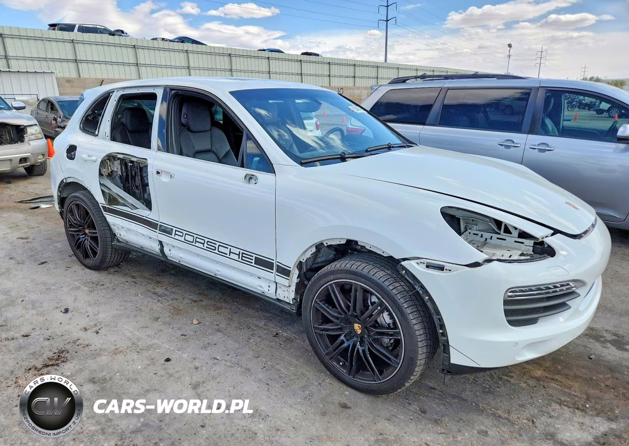 2014 Porsche Cayenne S VIN:WP1AB2A2XELA58468 - 4