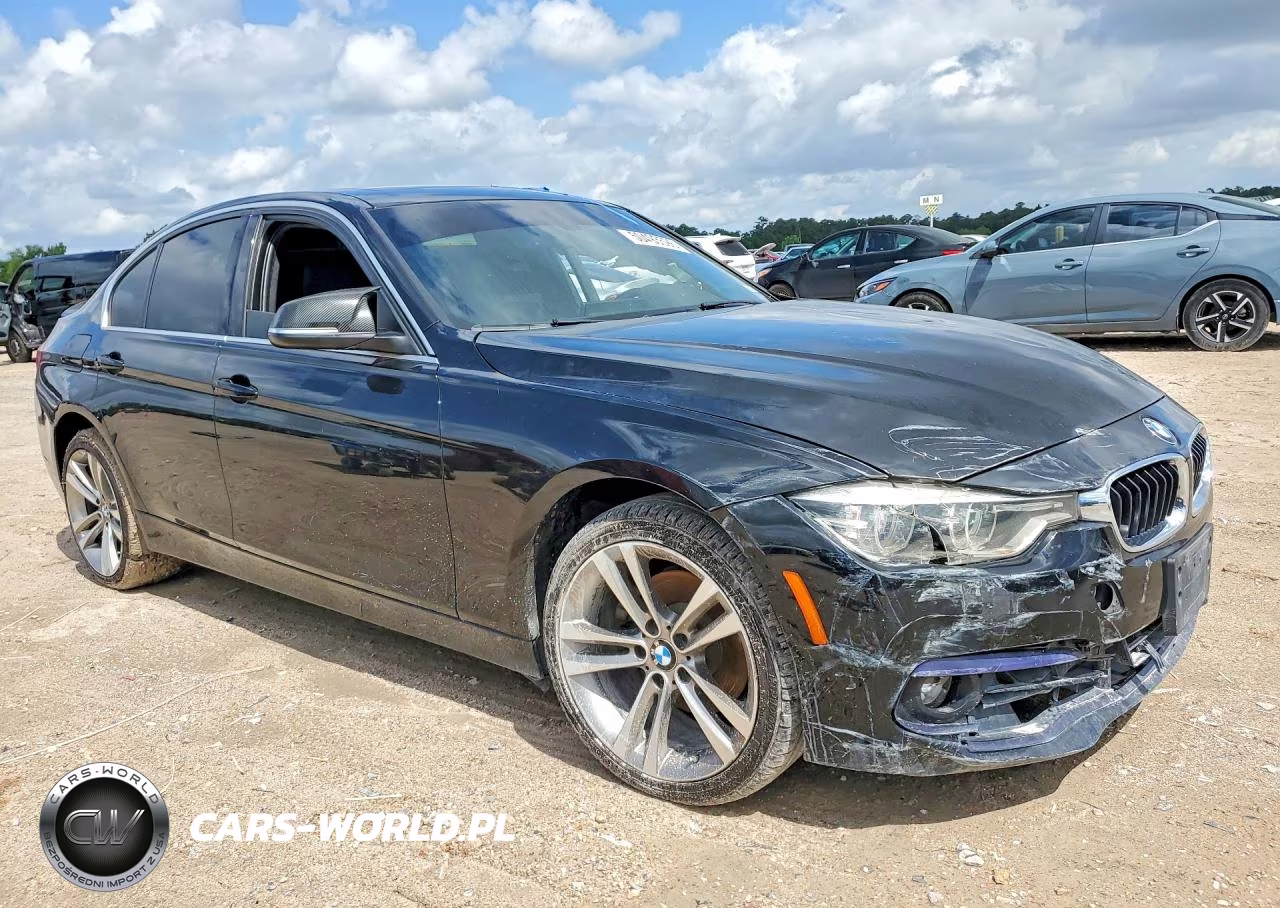 2018 BMW 330 Xi VIN:WBA8D9C55JA615347 - 4