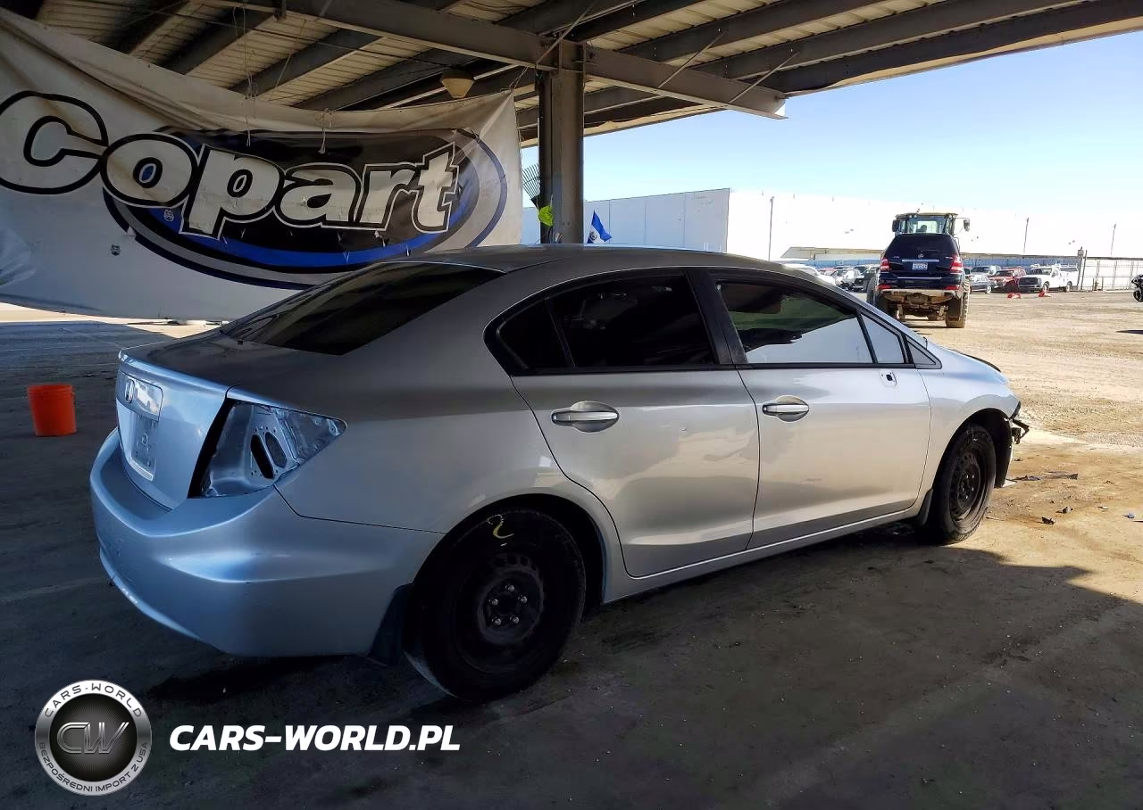 2012 Honda Civic Lx VIN:2HGFB2F50CH595839 - 3