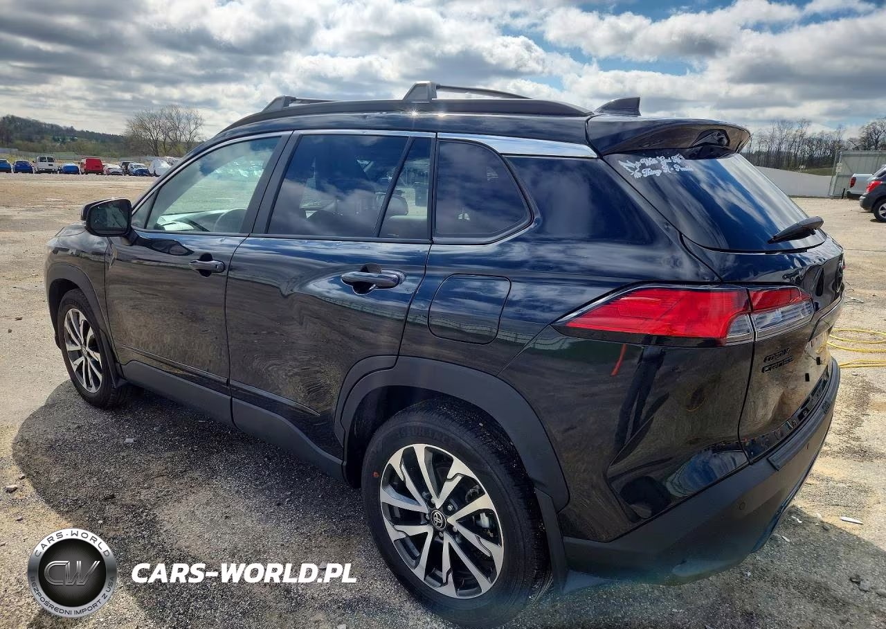 2025 Toyota Corolla Cross Xle VIN:7MUDAAAG0SV151314 - 2