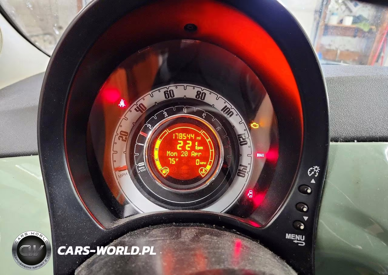 2015 Fiat 500 Pop VIN:3C3CFFAR3FT500309 - 9