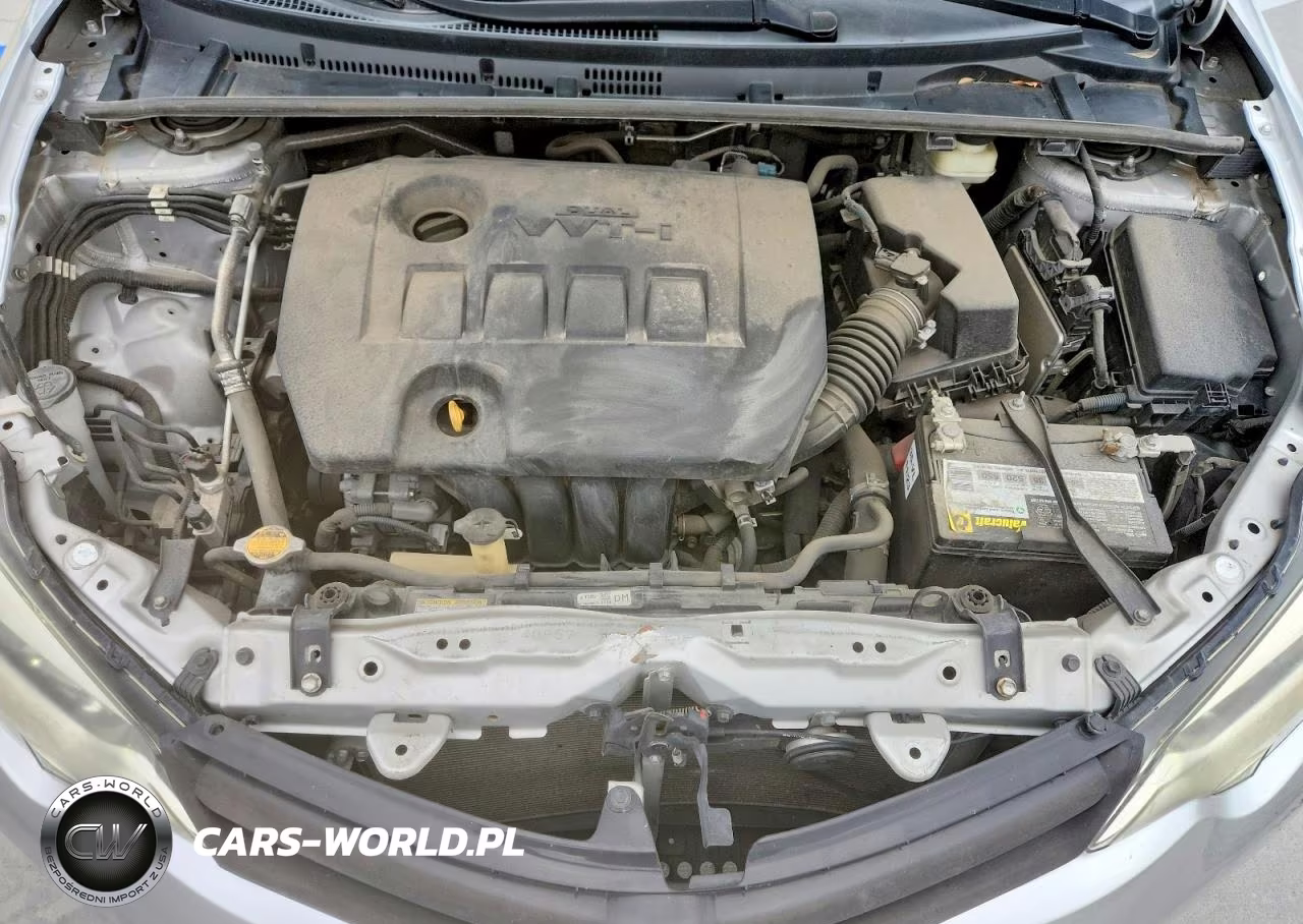 2016 Toyota Corolla Le VIN:5YFBURHE2GP566386 - 11