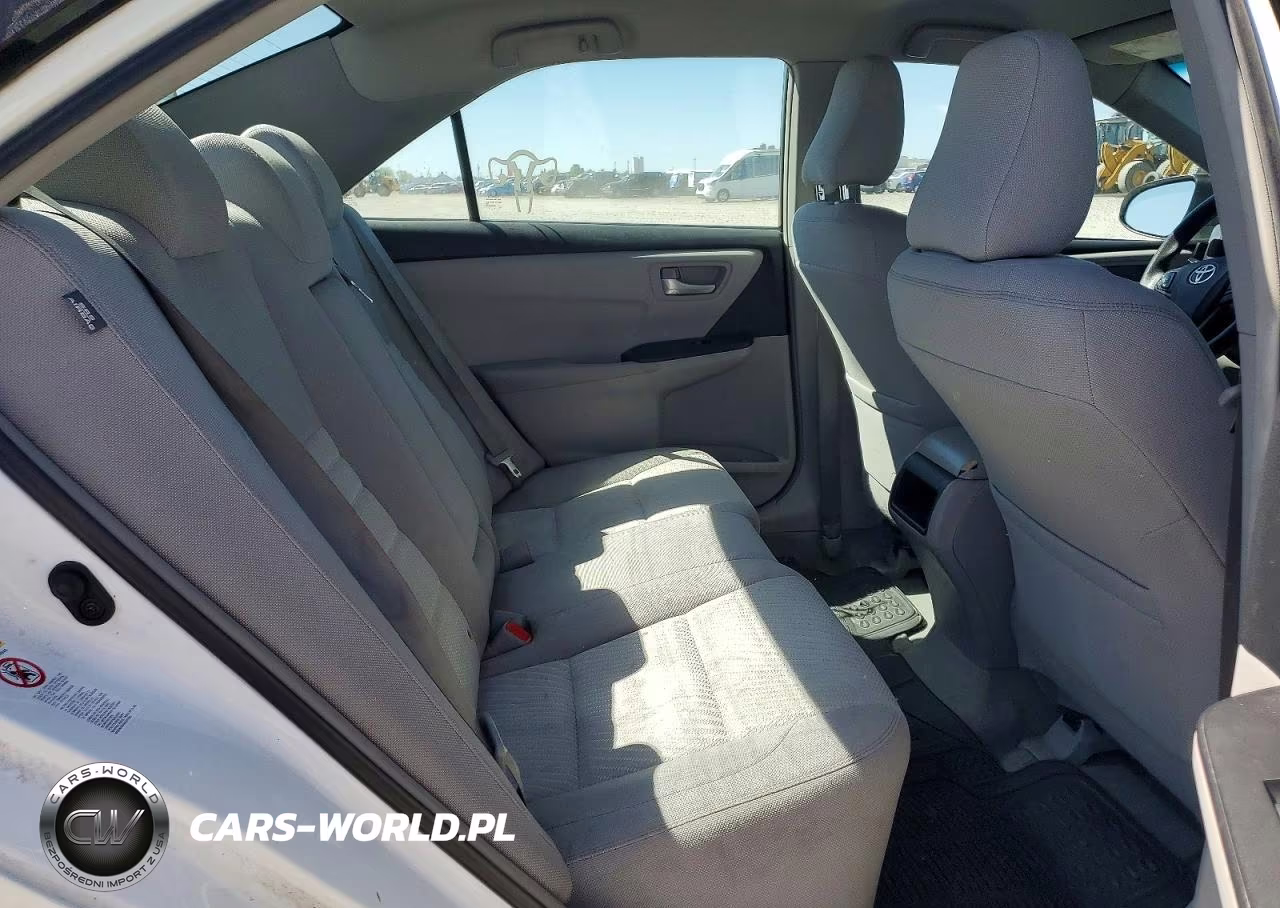 2015 Toyota Camry Le VIN:4T4BF1FK4FR487230 - 10