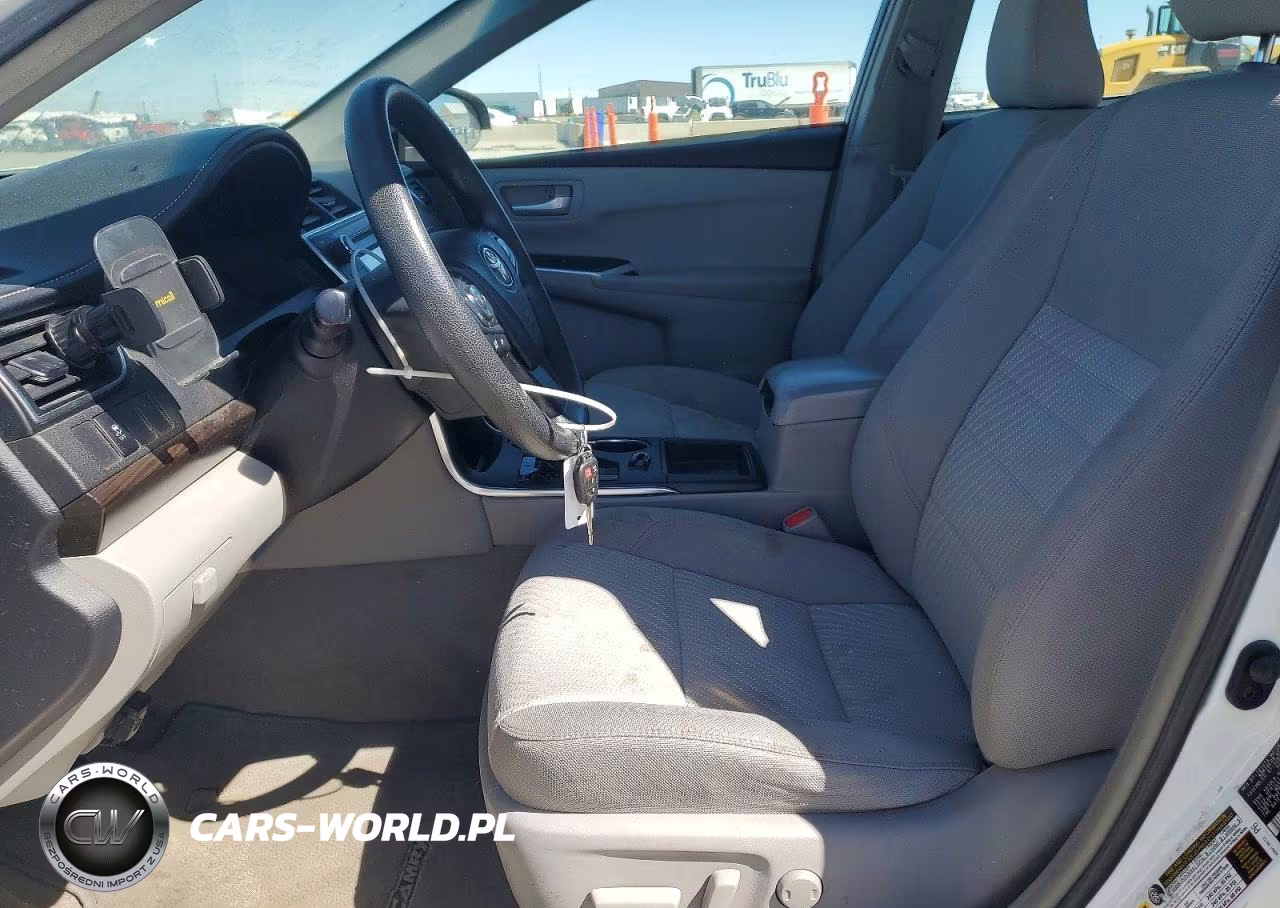 2015 Toyota Camry Le VIN:4T4BF1FK4FR487230 - 7