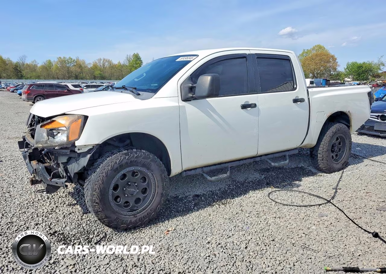 2013 Nissan Titan S