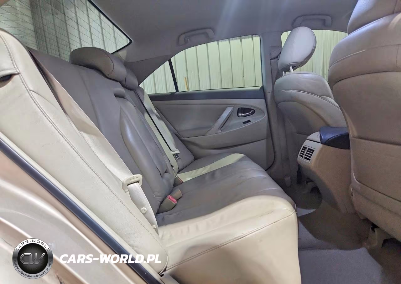2007 Toyota Camry Hybrid VIN:4T1BB46KX7U002937 - 10