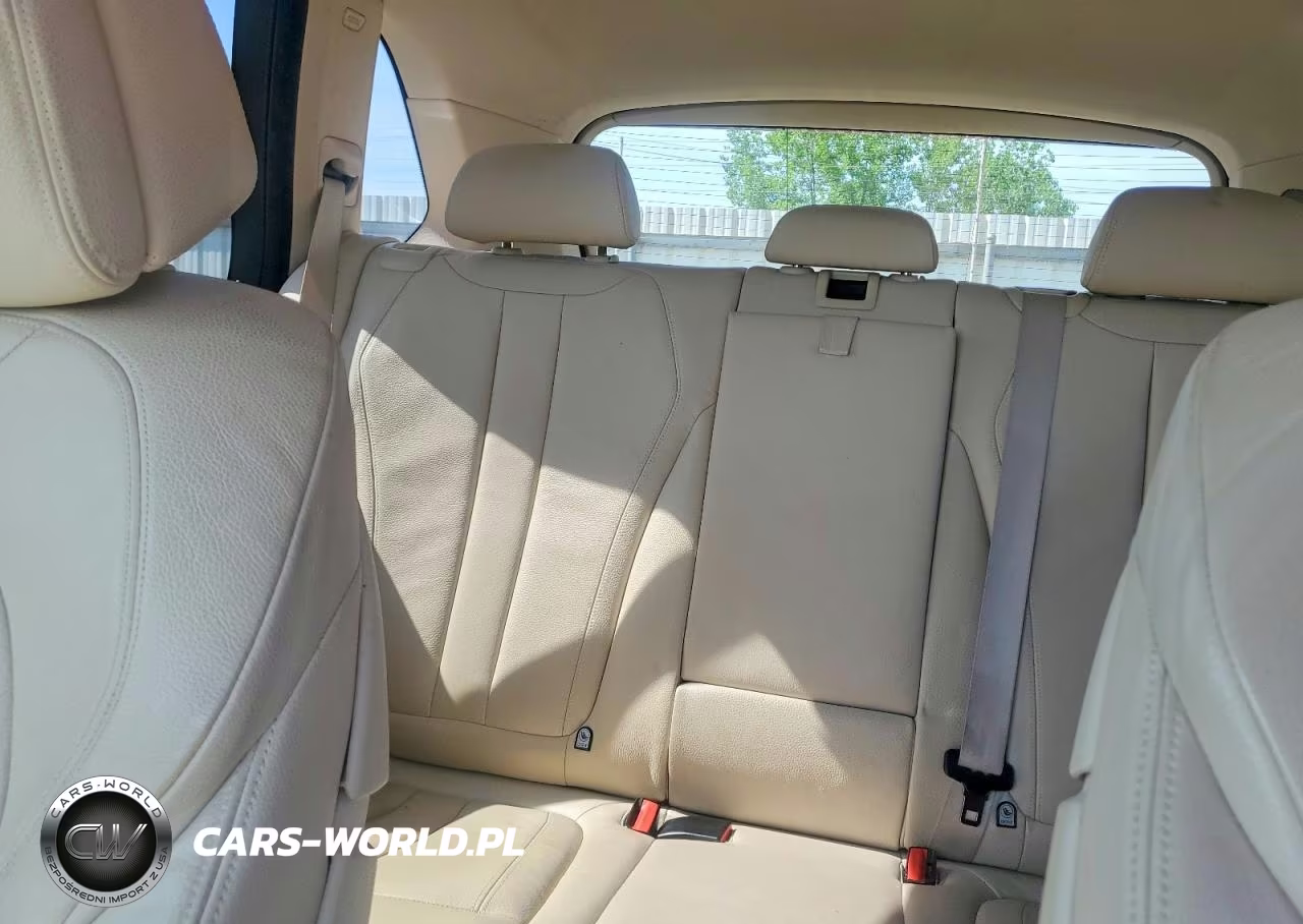 2014 BMW X5 xDrive35I VIN:5UXKR0C51E0K47622 - 10
