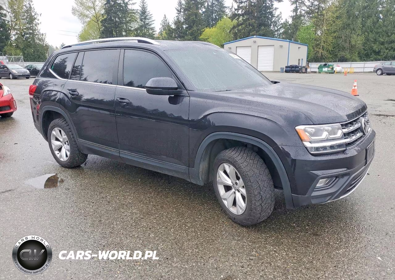 2018 Volkswagen Atlas Se VIN:1V2LR2CA3JC582841 - 4