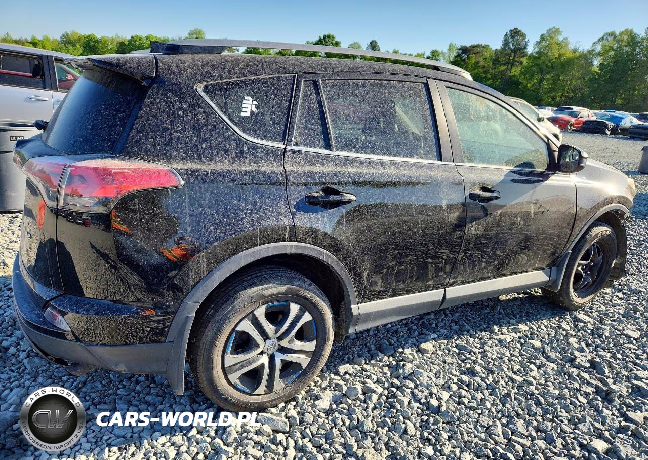 2018 Toyota Rav4 Le VIN:2T3ZFREV3JW511021 - 3