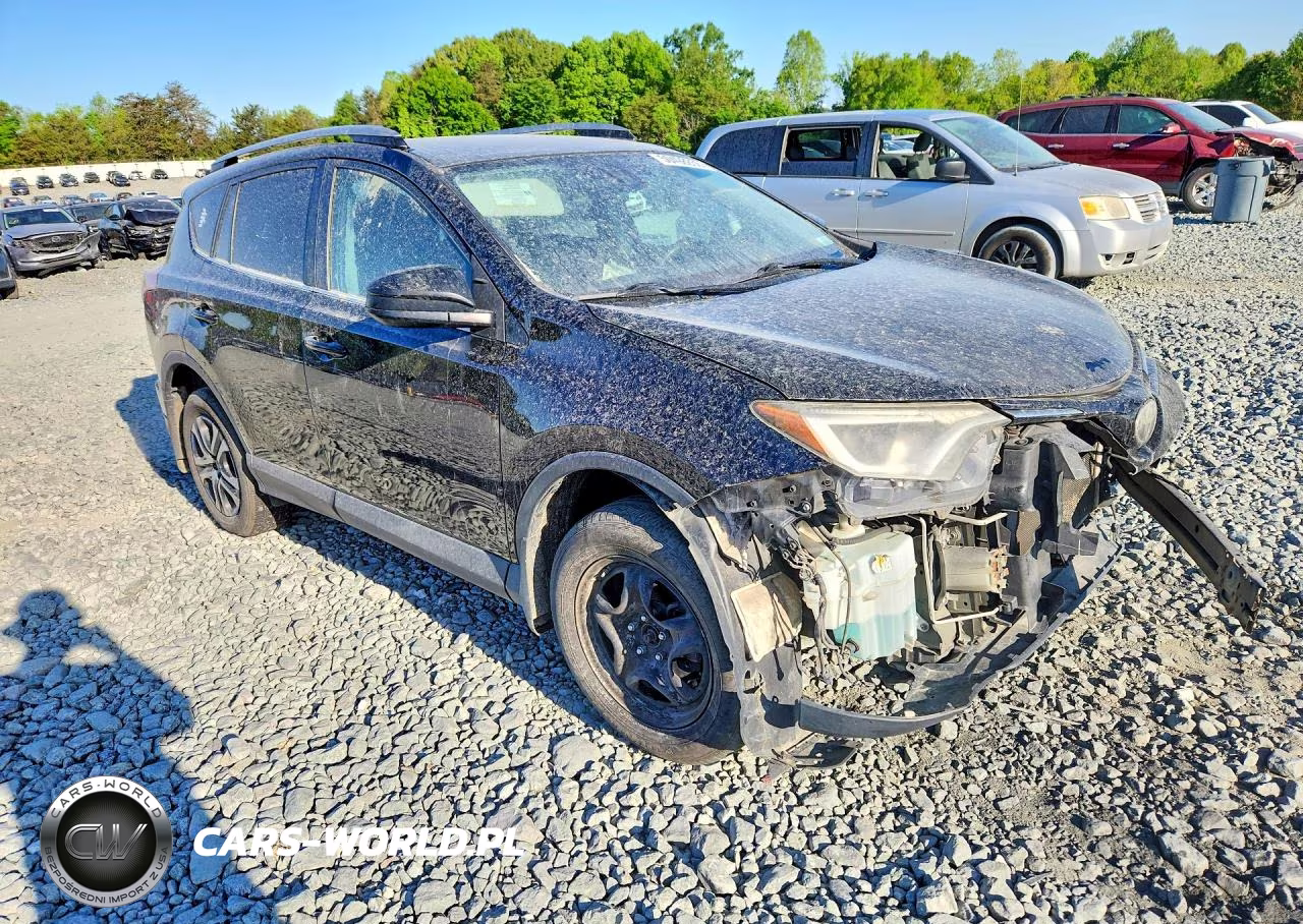 2018 Toyota Rav4 Le VIN:2T3ZFREV3JW511021 - 4