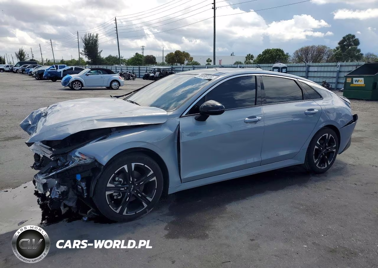 2022 Kia K5 Gt Line – zdjęcie 1 z 12