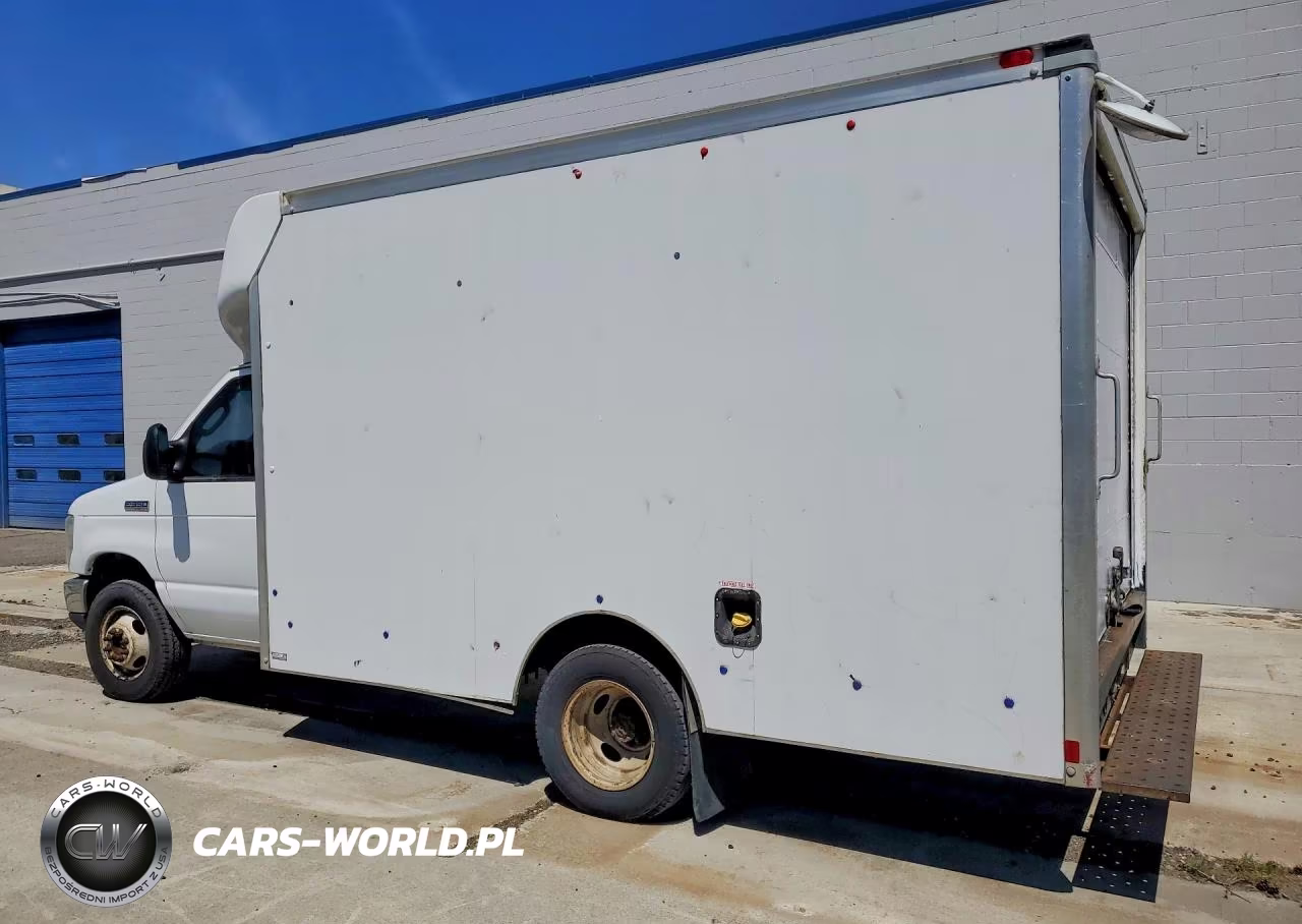 2013 Ford E350 Delivery Truck VIN:1FDWE3FL9DDA41543 - 2