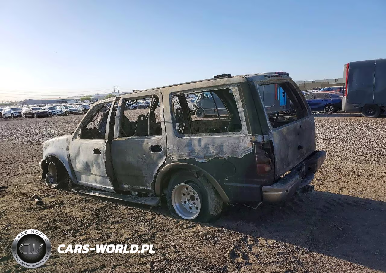 2000 Ford Expedition Eddie Bauer VIN:1FMRU1763YLA01659 - 2