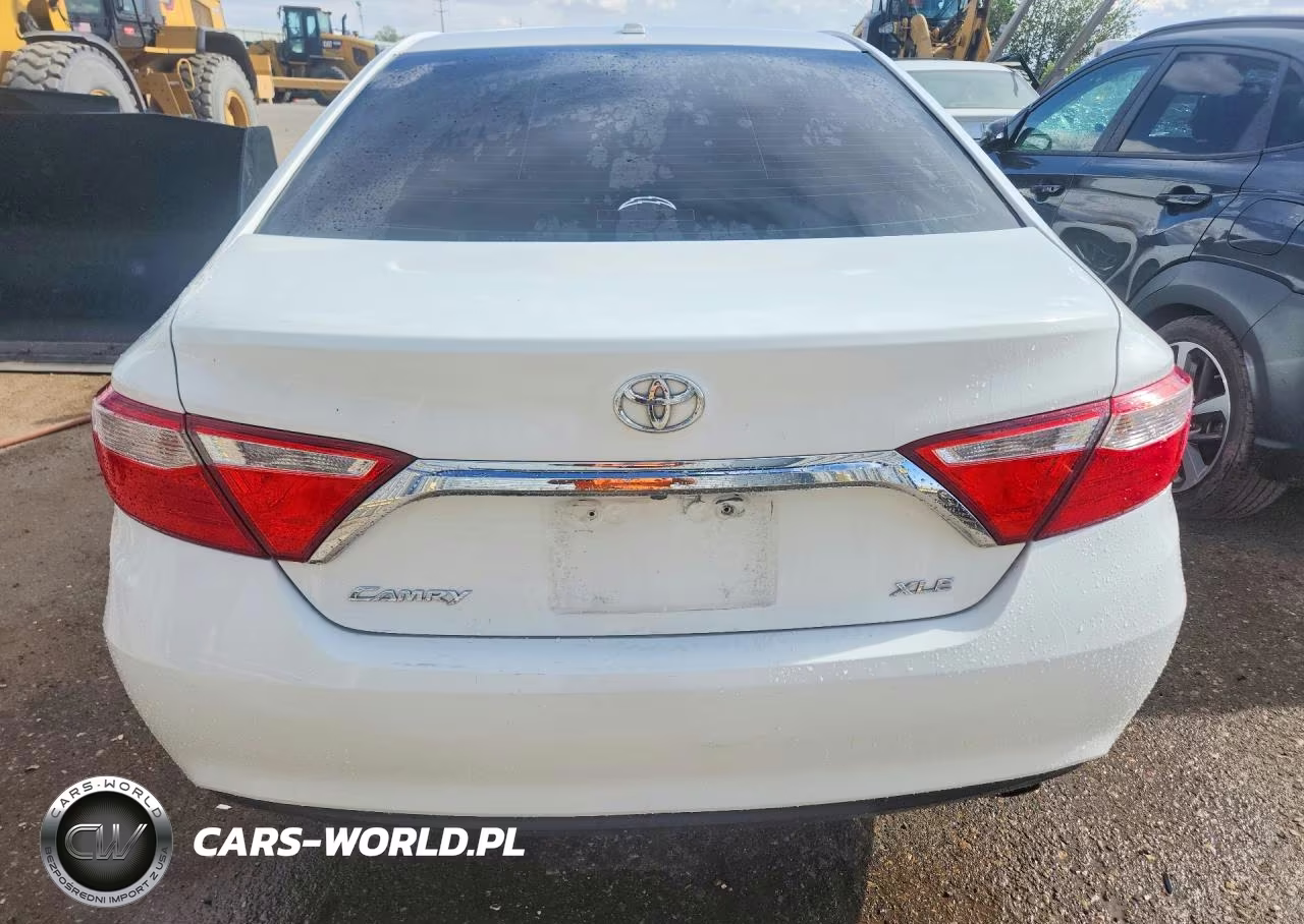 2016 Toyota Camry Xle VIN:4T1BF1FK0GU615250 - 6