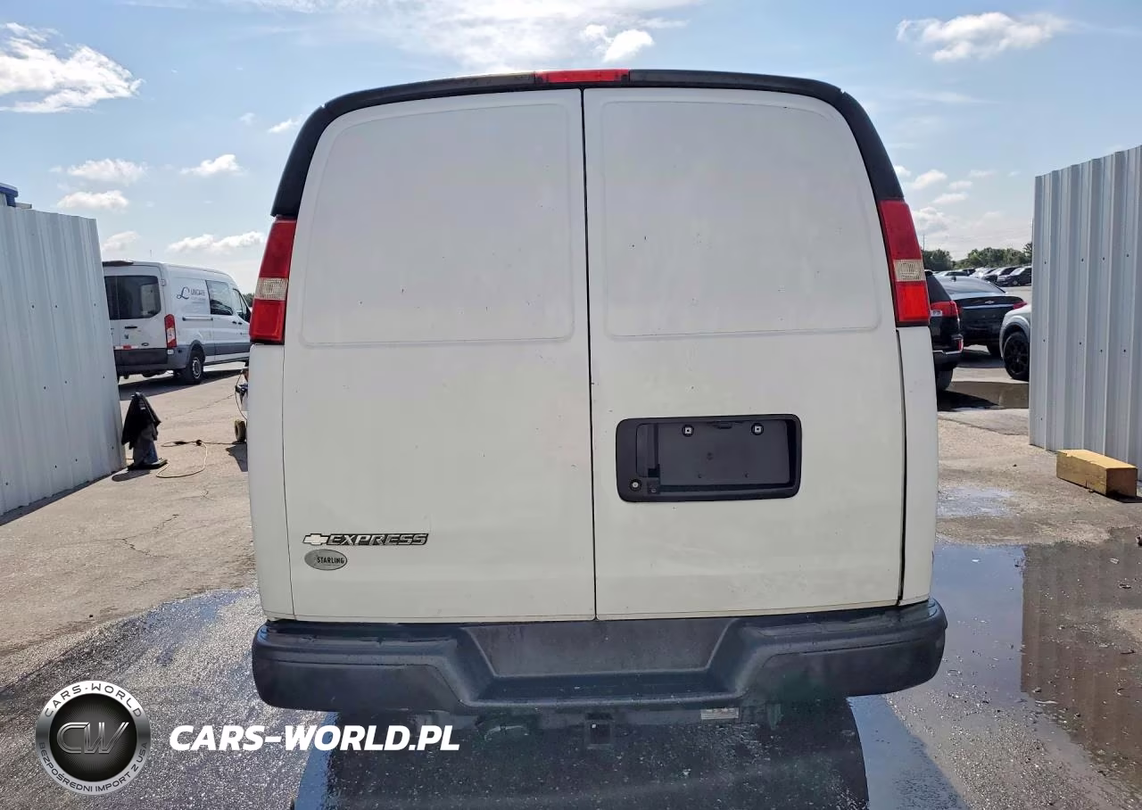 2019 Chevrolet Express 2500 Cargo Delivery Van VIN:1GCWGAFP1K1195149 - 6