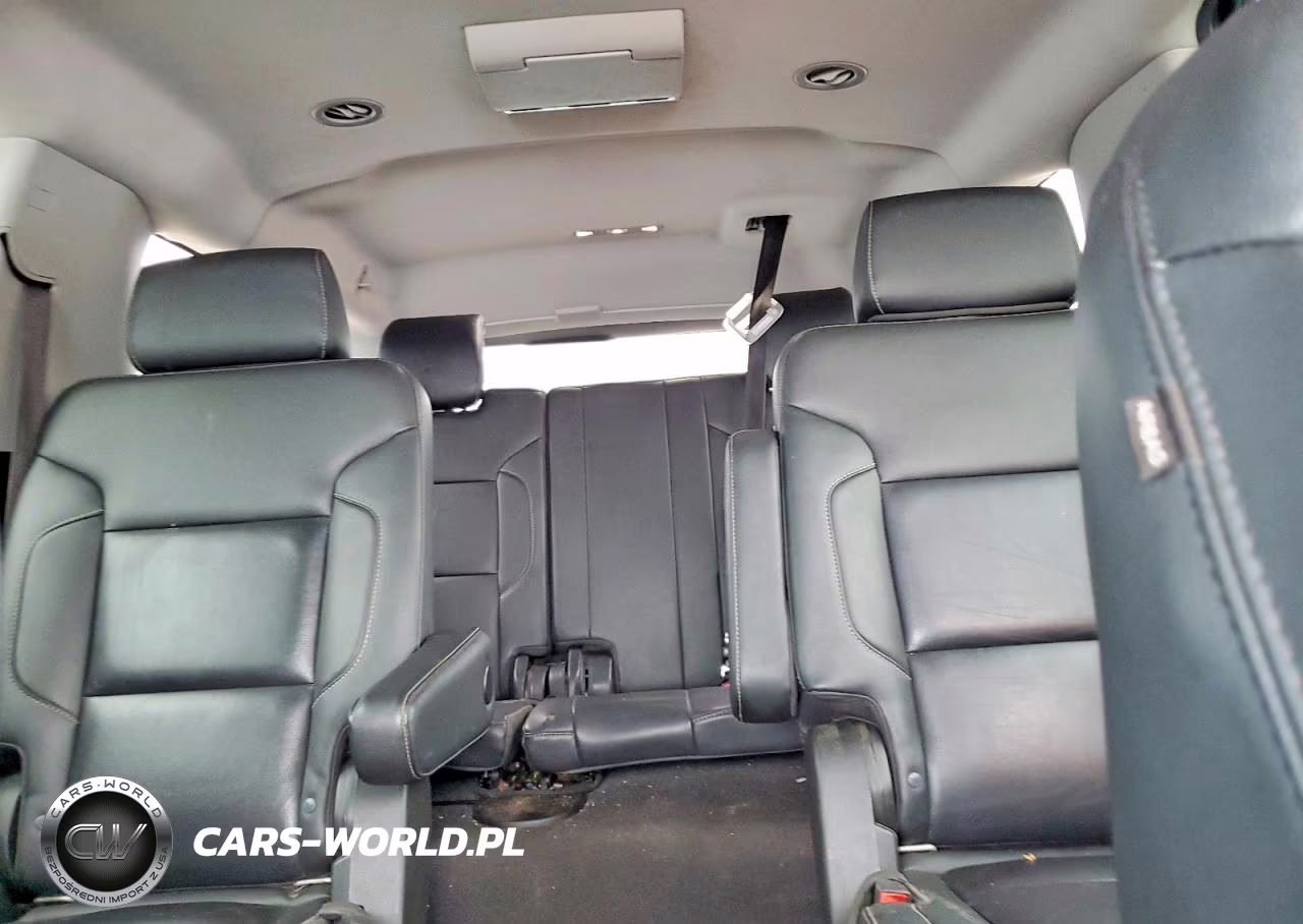 2020 Chevrolet Suburban K1500 Premier VIN:1GNSKJKC9LR238288 - 10