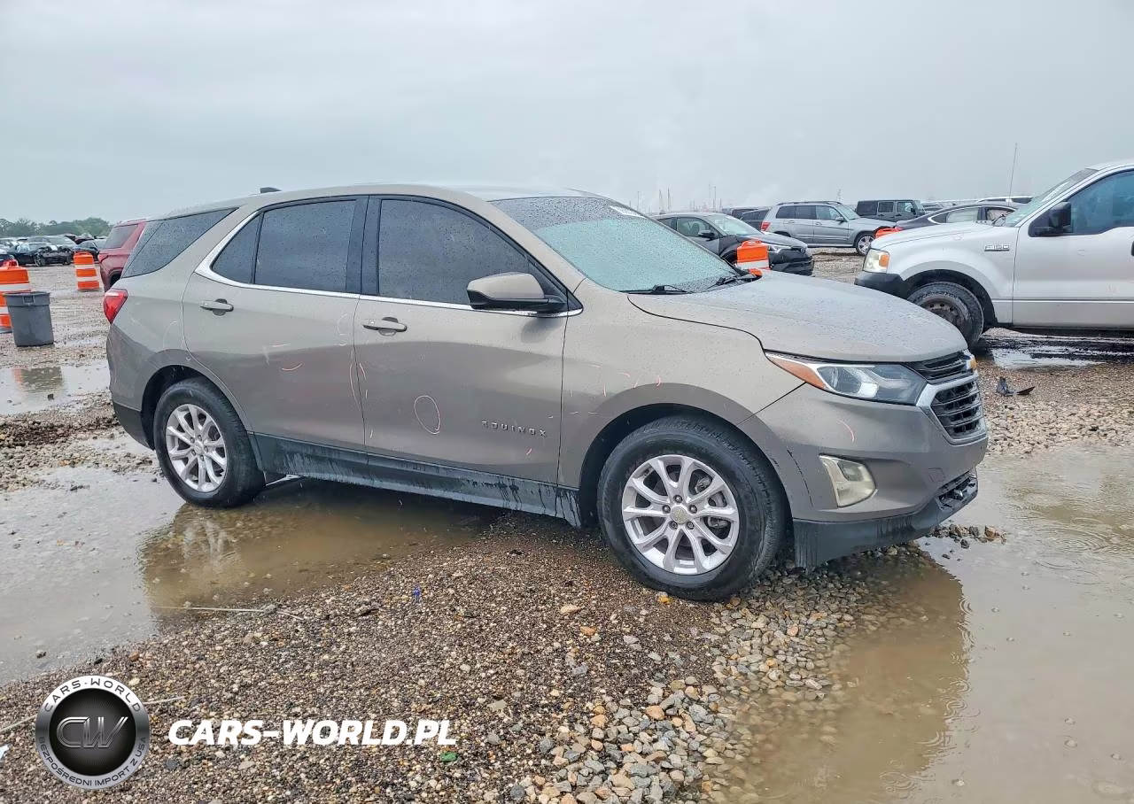 2018 Chevrolet Equinox Lt VIN:3GNAXJEV1JS641332 - 4