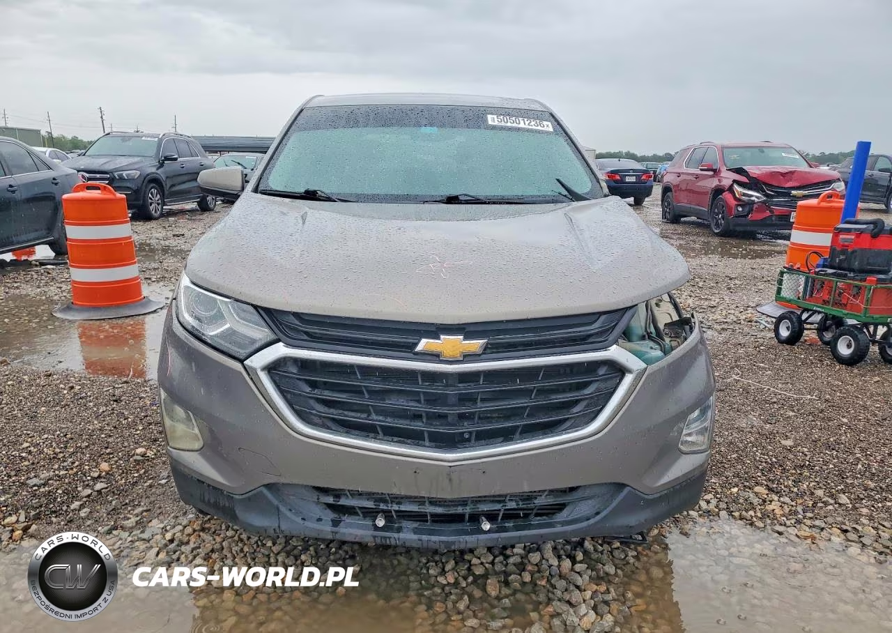 2018 Chevrolet Equinox Lt VIN:3GNAXJEV1JS641332 - 5