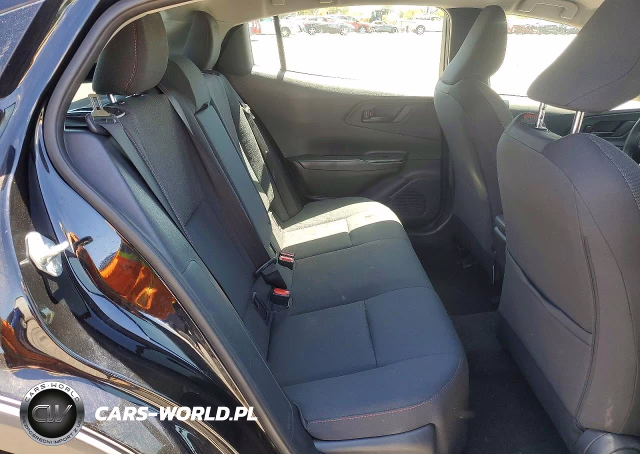 2026 Toyota Prius Plug-In Hybrid Se VIN:JTDACACU6T3055216 - 10