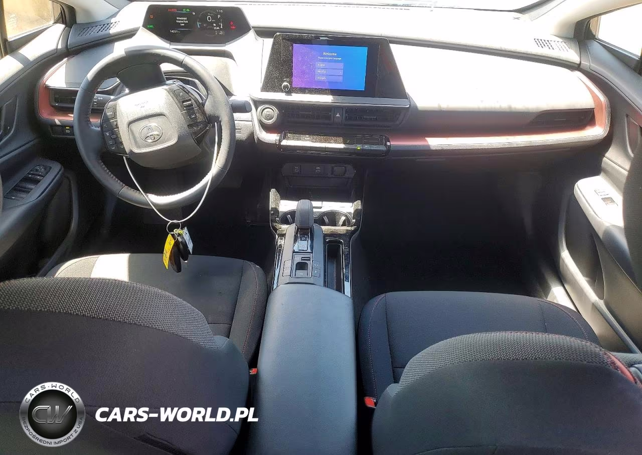 2026 Toyota Prius Plug-In Hybrid Se VIN:JTDACACU6T3055216 - 8