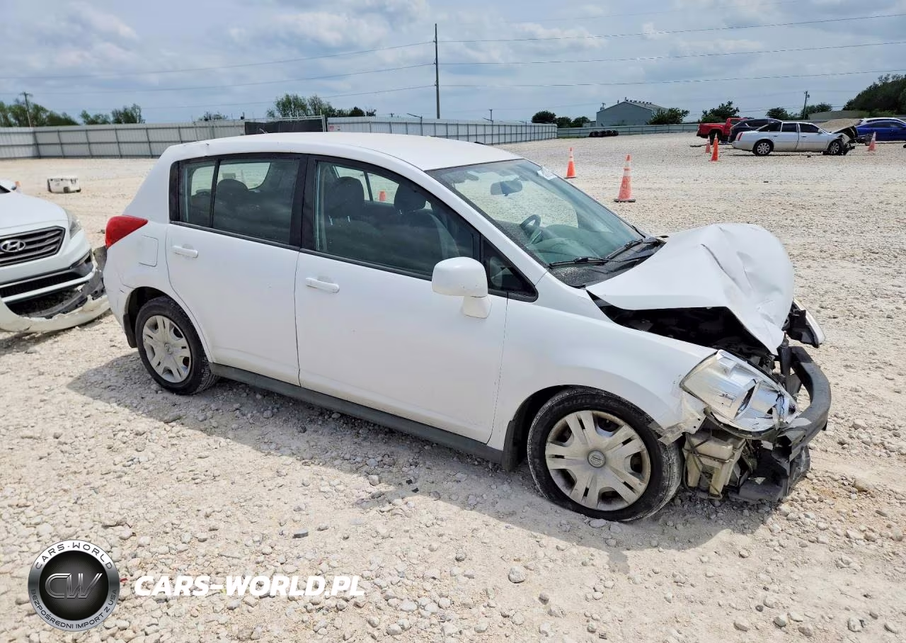 2010 Nissan Versa 1.8 S VIN:3N1BC1CP5AL433030 - 4