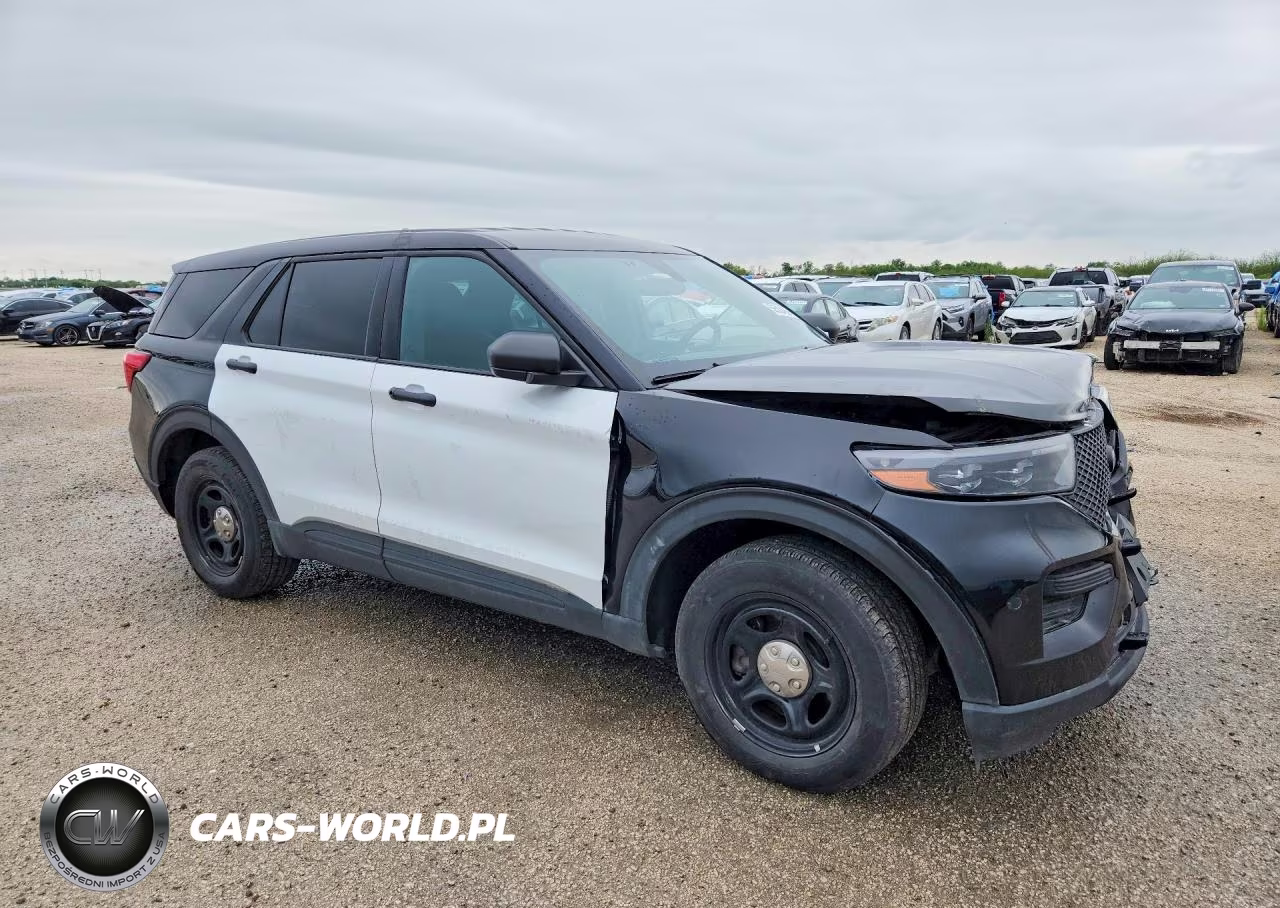 2023 Ford Explorer Police Interceptor VIN:1FM5K8AB8PGB99469 - 4