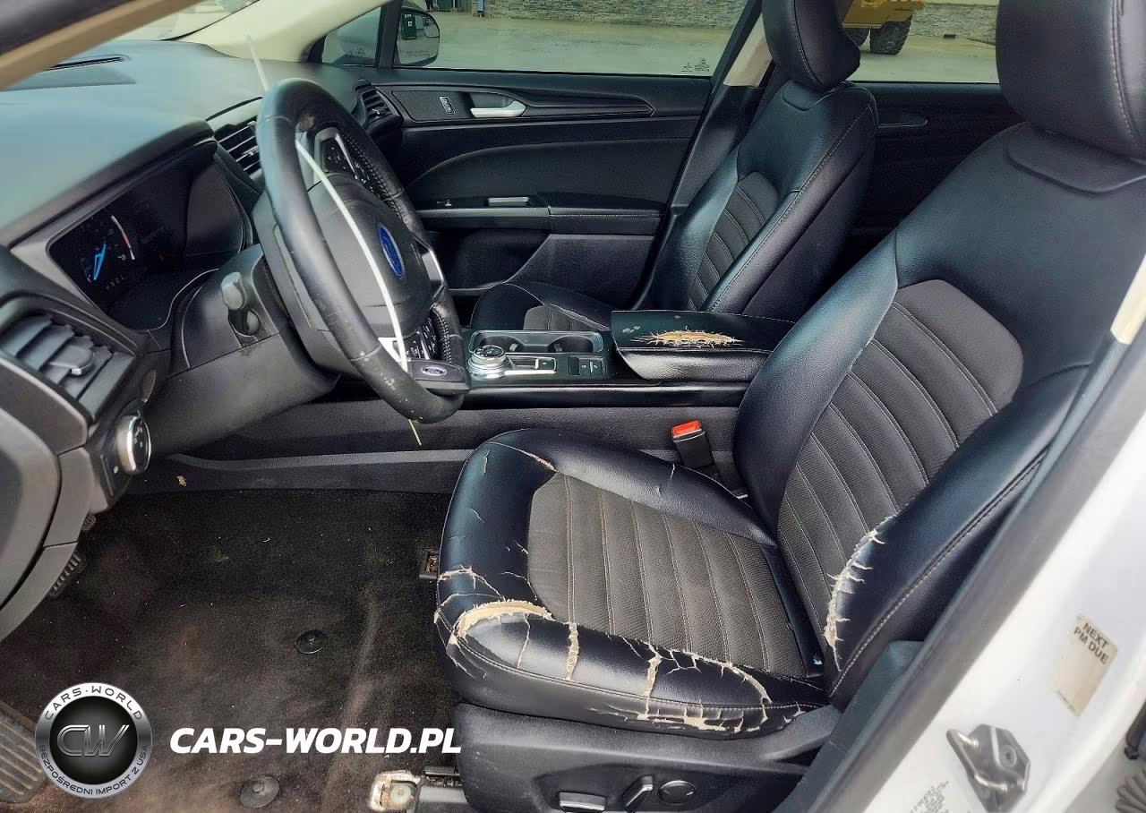 2018 Ford Fusion Se Hybrid VIN:3FA6P0LU8JR137618 - 7